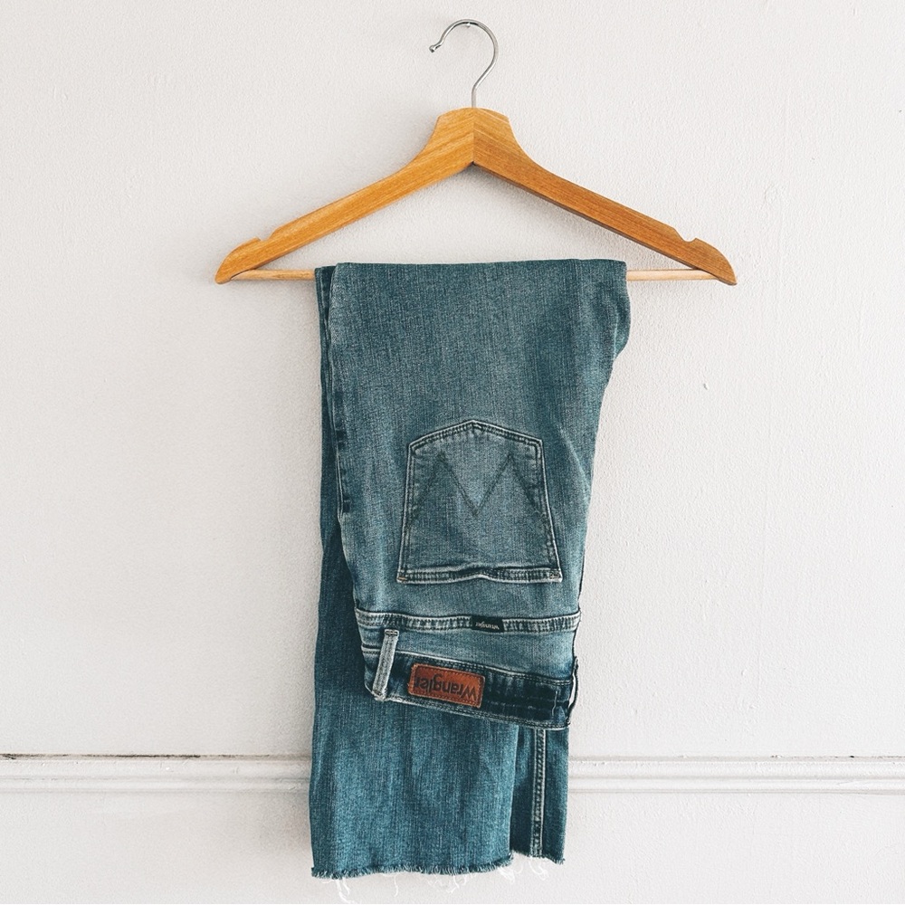WRANGLER > High Rise True Straight Crop